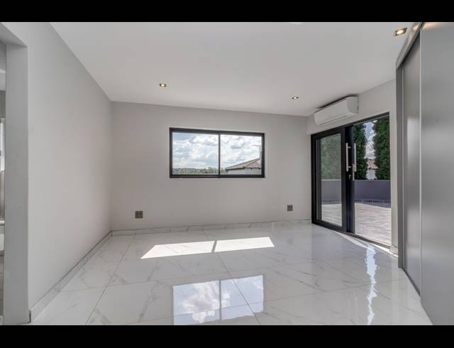 4 BEDROOM HOUSE FOR SALE IN DAINFERN GOLF ESTATE